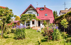 Lovely Apartment In Kolobrzeg With Kitchen